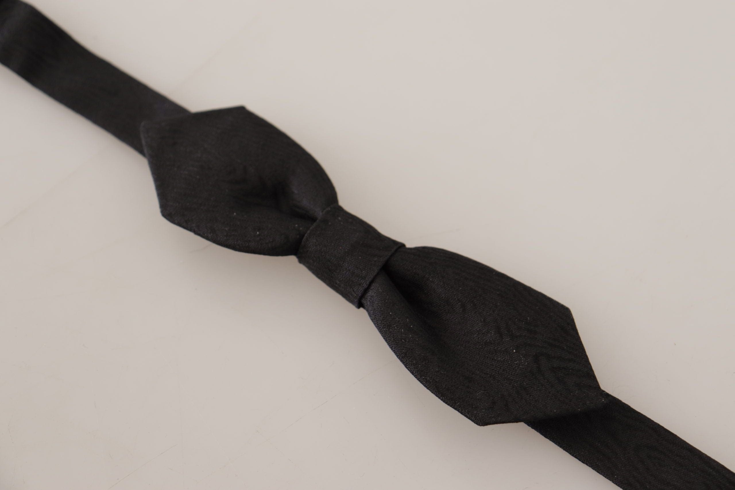 Dolce & Gabbana Elegant Black Silk Bow Tie